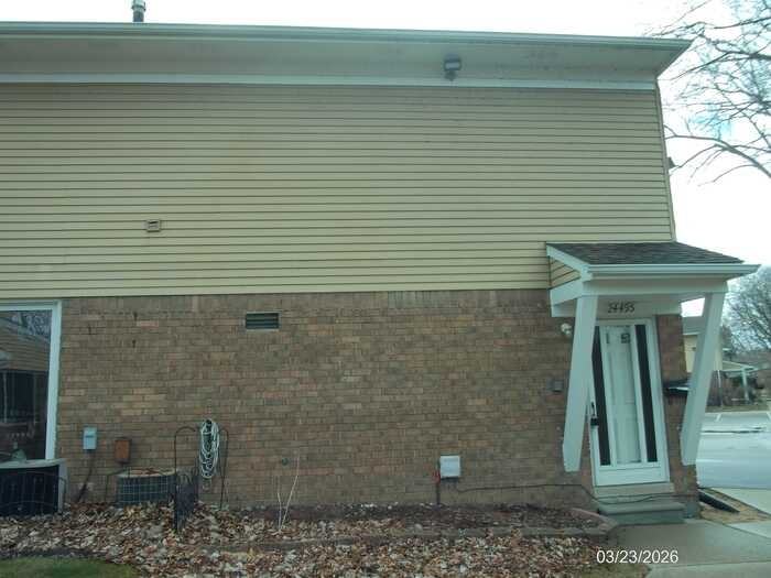 24495 Quad Park Ln #24495 - Photo 3 of 16