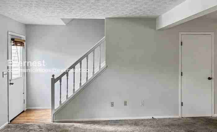 1268 Michigan Ave - Photo 7 of 31