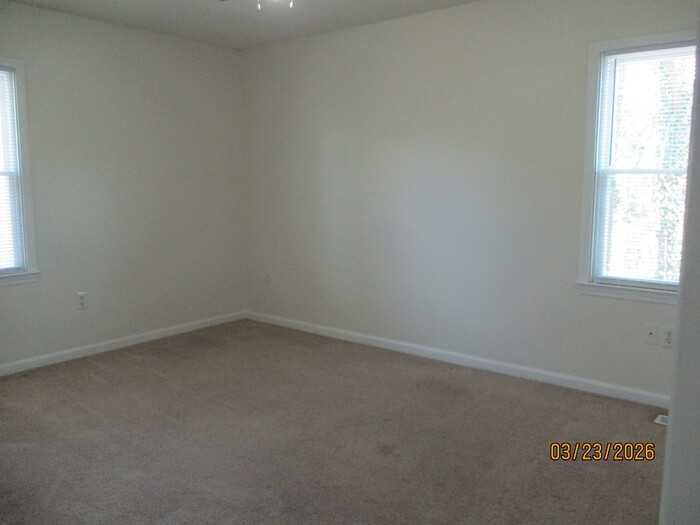 1403 Jackson St - Photo 6 of 11