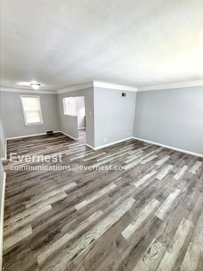 6149 Jackson Ave - Photo 5 of 17