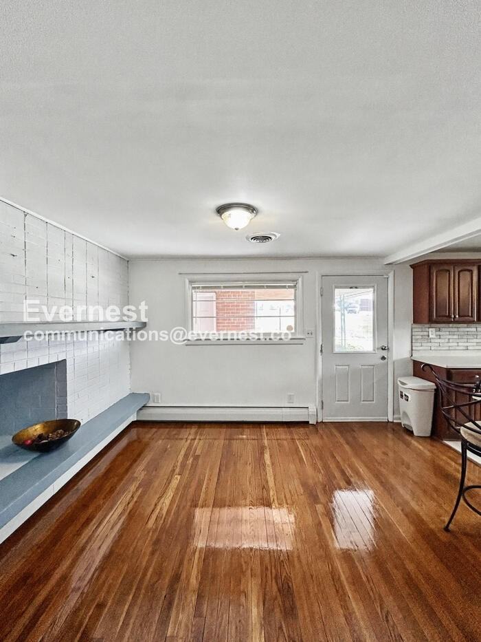 616 S Jefferson St - Photo 5 of 30