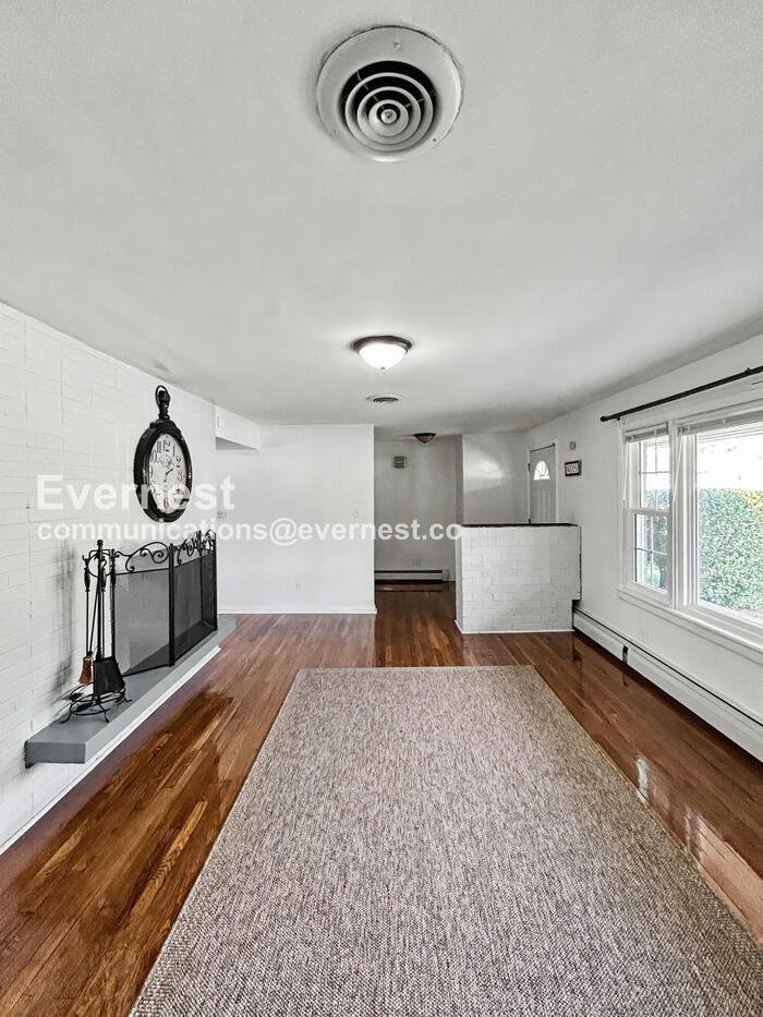 616 S Jefferson St - Photo 7 of 30