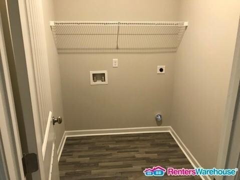 120 Mandy Ln - Photo 2 of 15