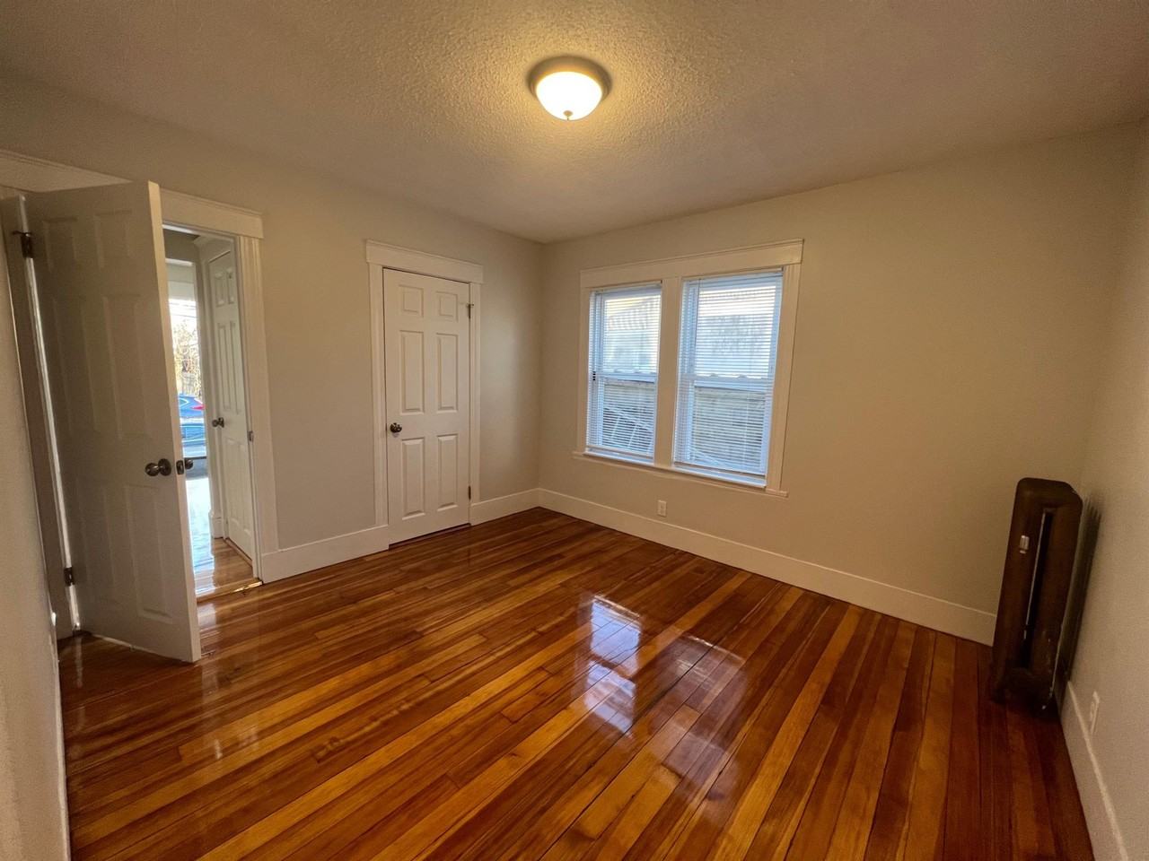 10 Cady Ave #1 - Photo 5 of 13