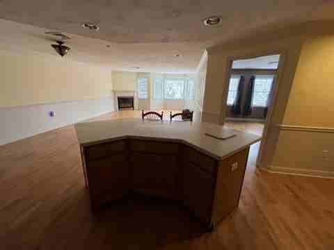 1 Sterling Hill Ln #125 - Photo 2 of 17