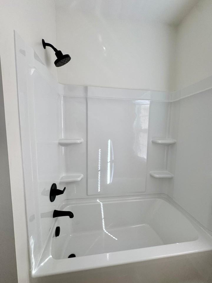 242 Pearl St #NA - Photo 3 of 15