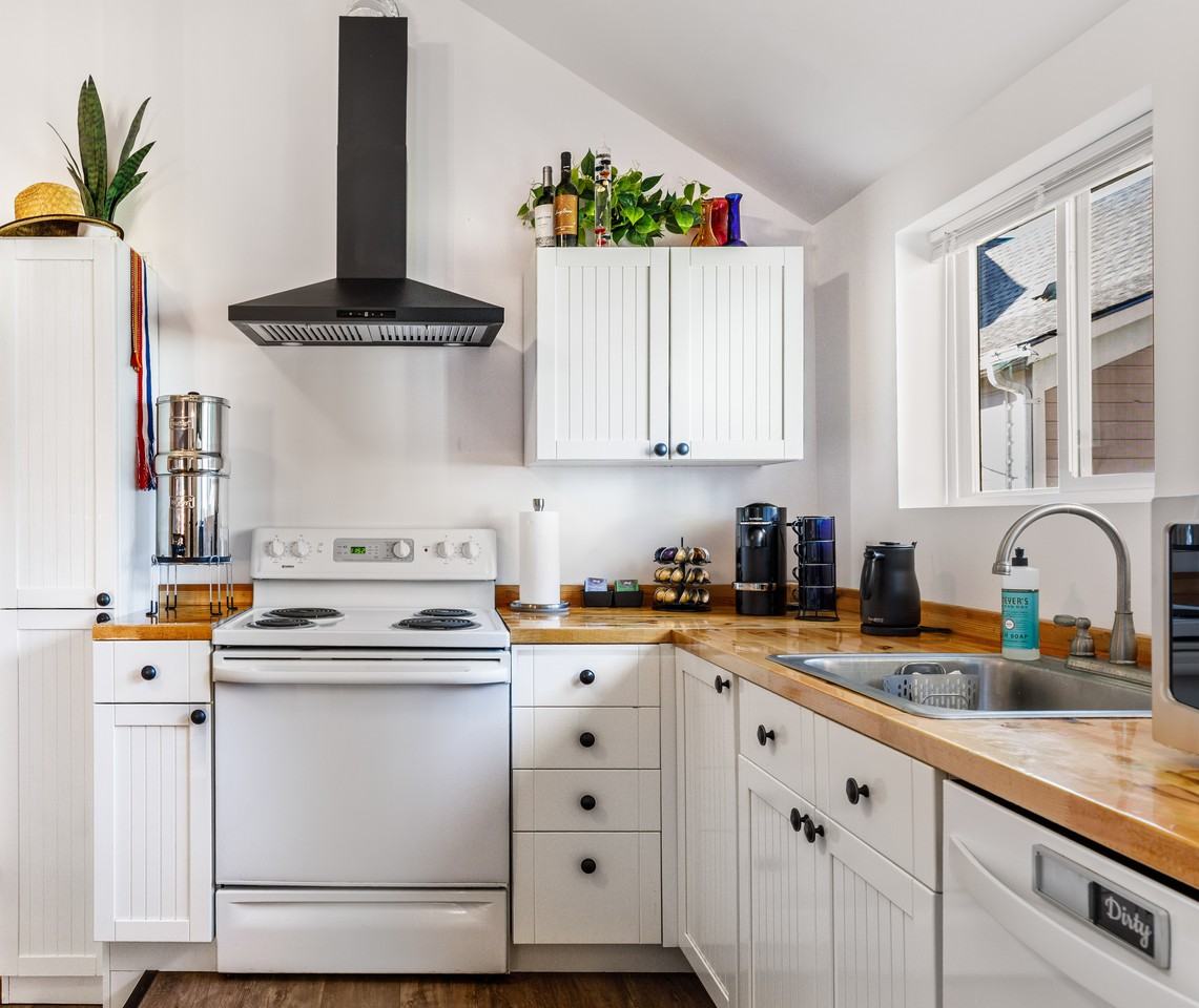 1025 E Orange Ave #1025