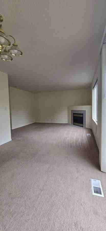 19058 Sw Christopher Dr #NA - Photo 4 of 13