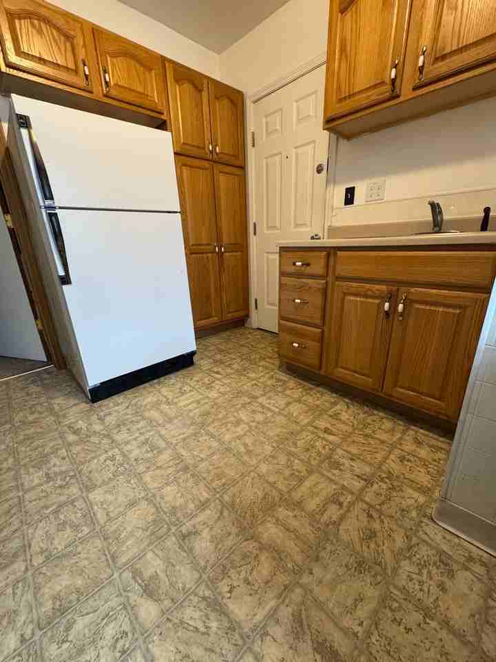 408 5th St S #2 - Photo 3 of 6