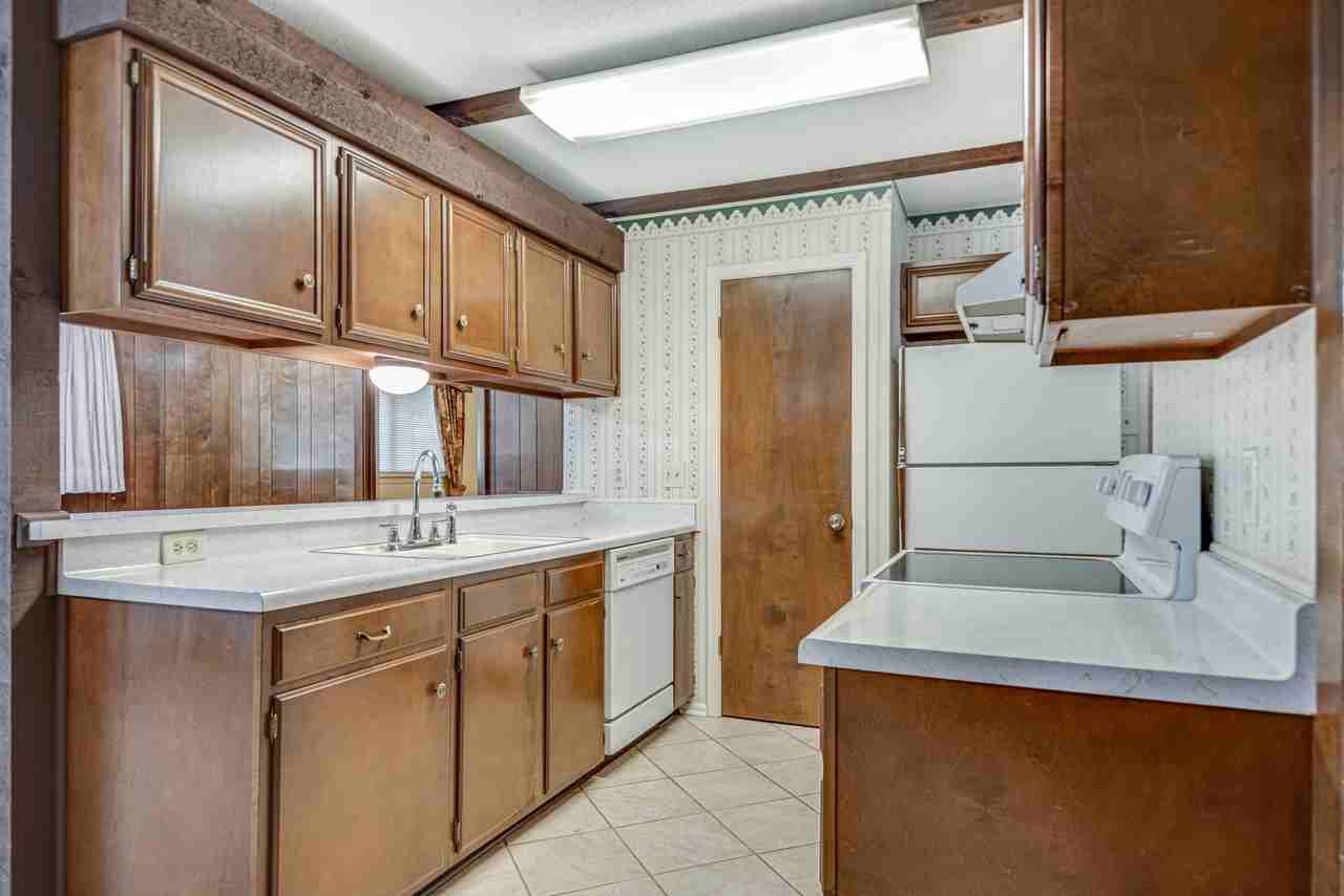 4138 Clear Spring Dr #NA - Photo 5 of 29