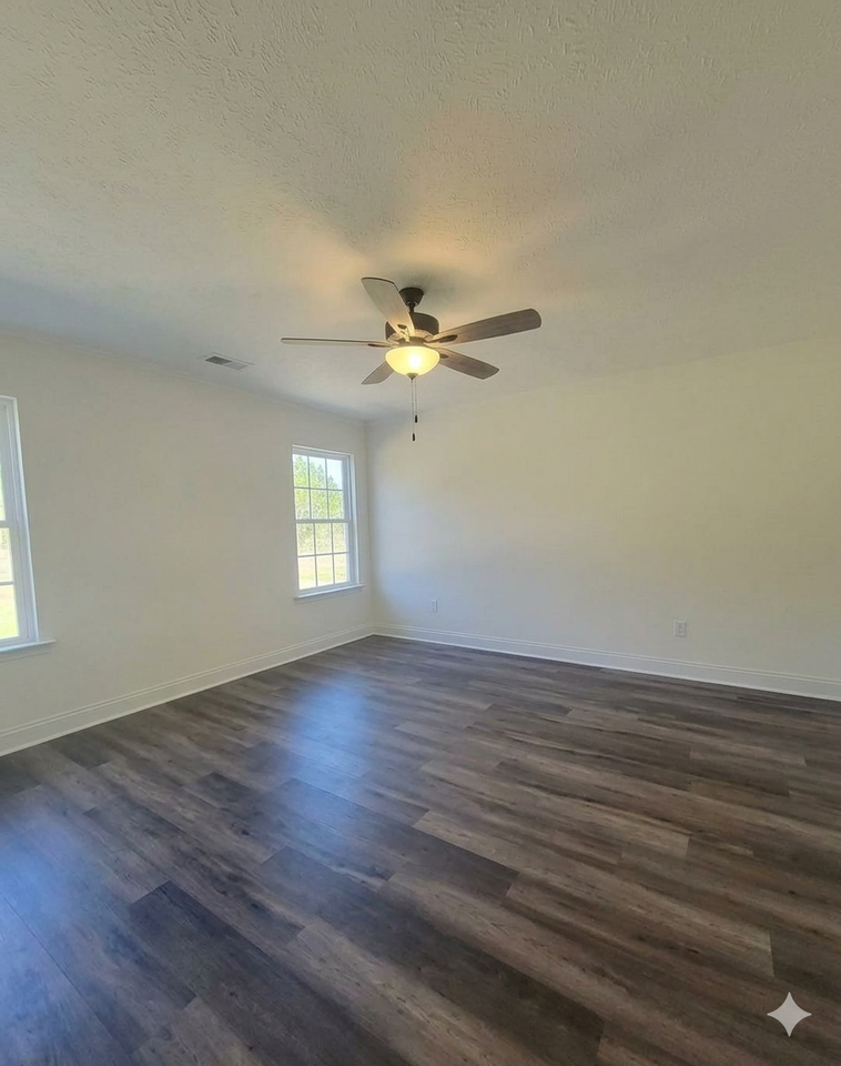 109 Enclave Ct #NA - Photo 5 of 28