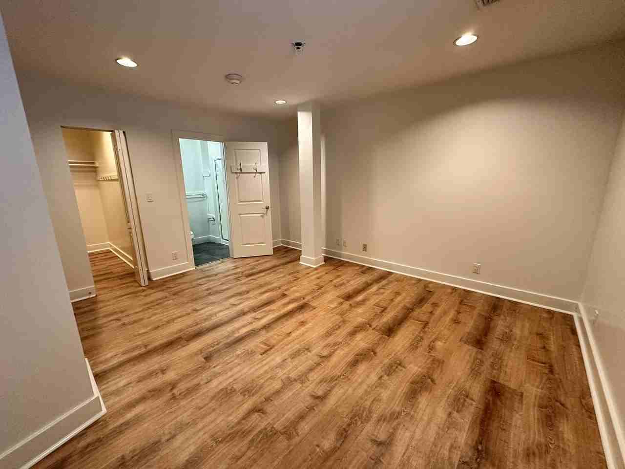 523 2nd Ave #3 - Photo 4 of 12