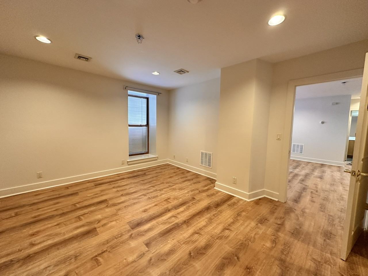 523 2nd Ave #3 - Photo 5 of 12