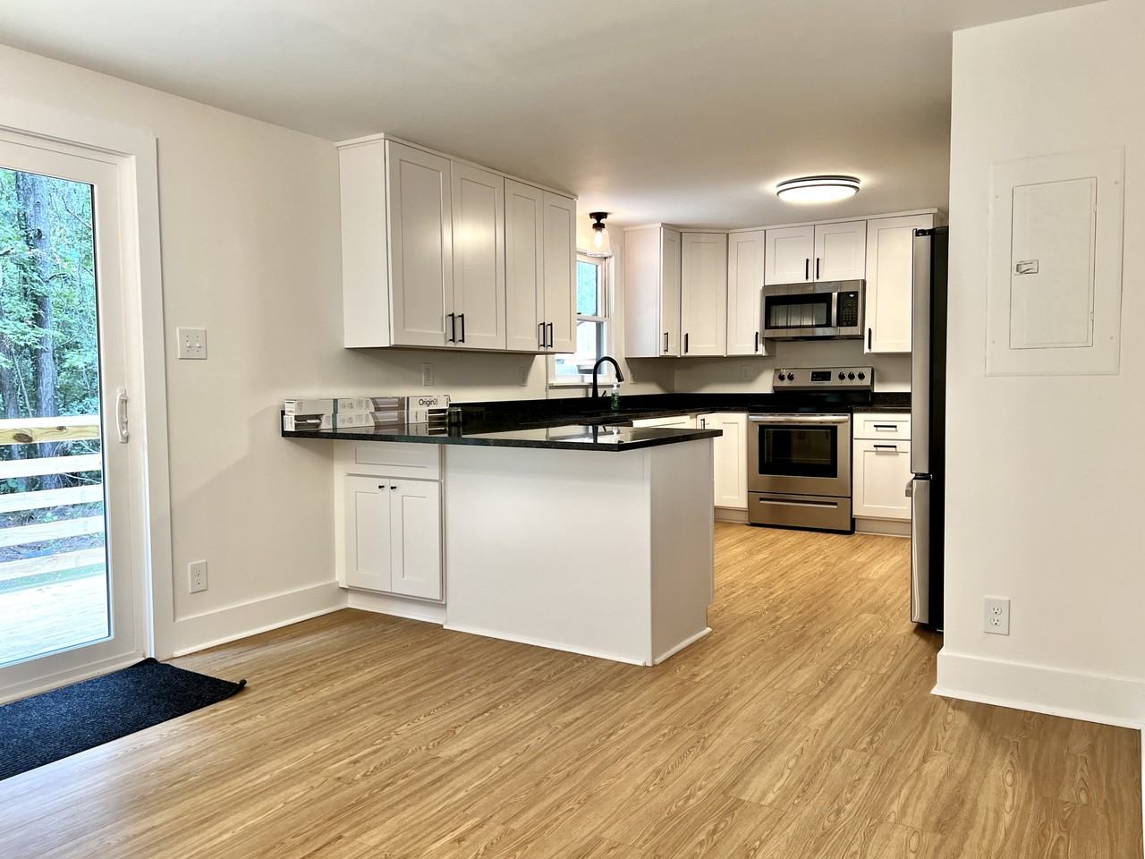 179 New Beach Rd #NA - Photo 5 of 20