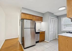 526 Kenyon St Nw #104 - Photo 1 of 1