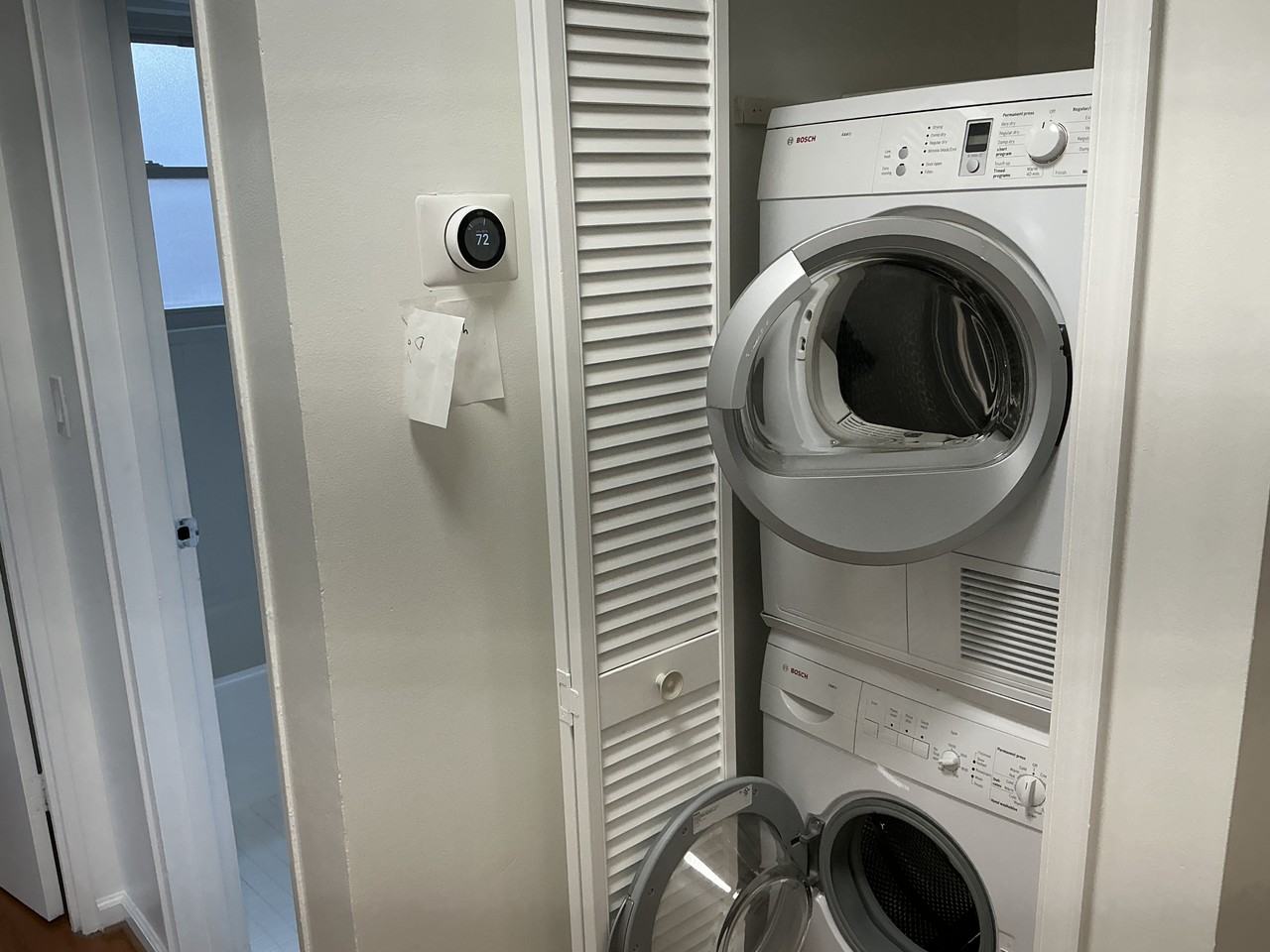 526 Kenyon St Nw #104 - Photo 7 of 12