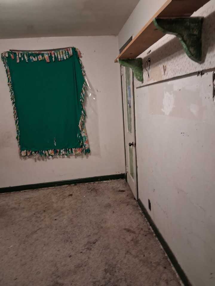 1728 N 24th St #NA - Photo 4 of 17