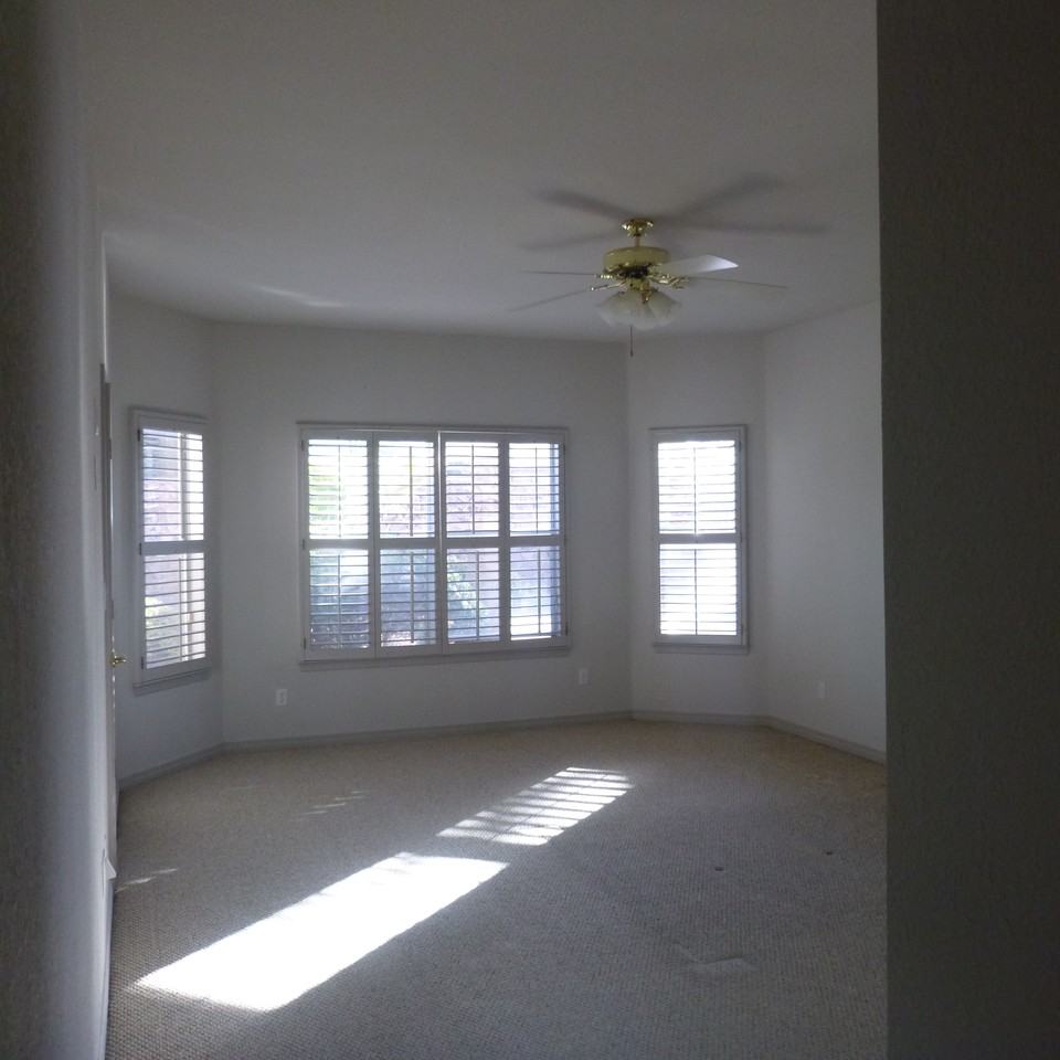 2066 Paseo Del Prado Drive - Photo 3 of 5