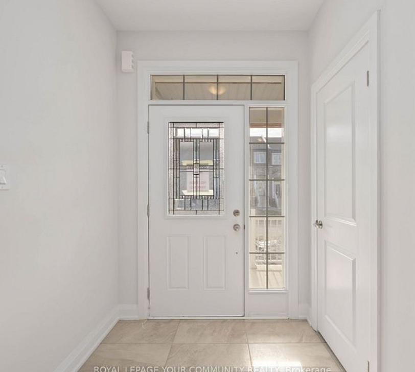 142 Seguin Street - Photo 3 of 20