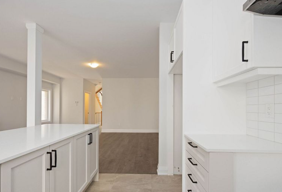 142 Seguin Street - Photo 6 of 20