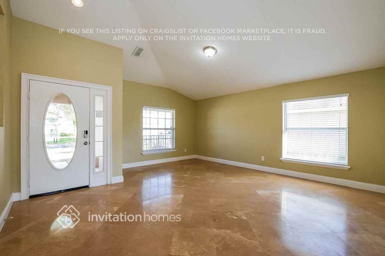 3026 Julip Dr - Photo 4 of 18