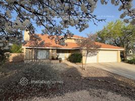 featured image of 41223 Maple St