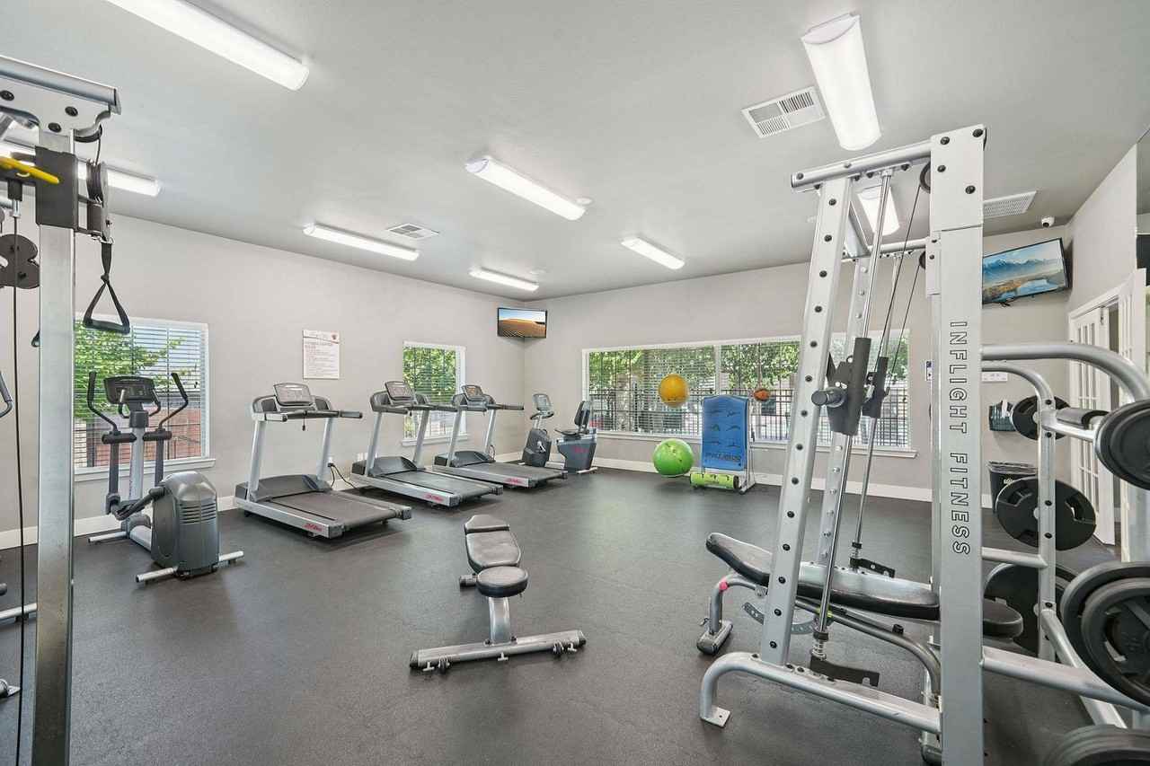 Arroyo Seco Villas - Photo 4 of 15
