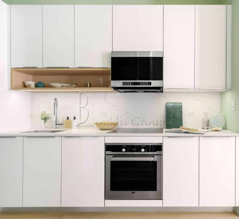 55 Broad St #2116 - Photo 3 of 5