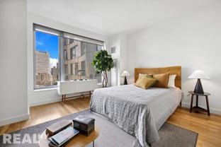 8 Spruce St #12U - Photo 1 of 1