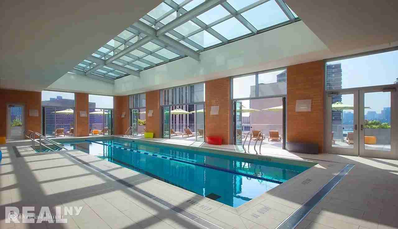 8 Spruce St #12B - Photo 2 of 5