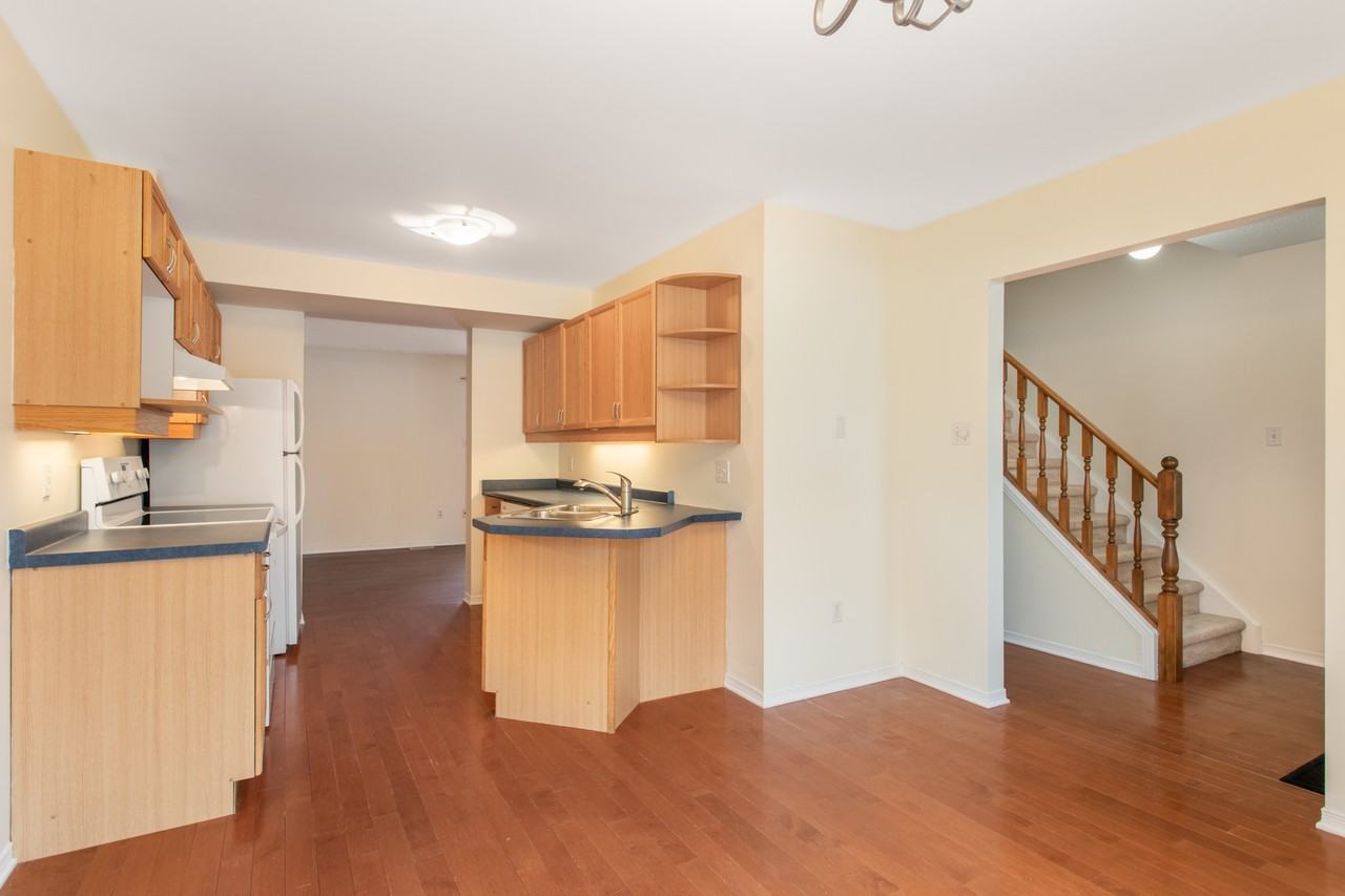 101 Brookside Street - Photo 6 of 25