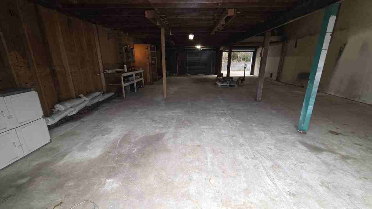 100 South Davies RoadStorage Building #1 - Photo 2 of 9