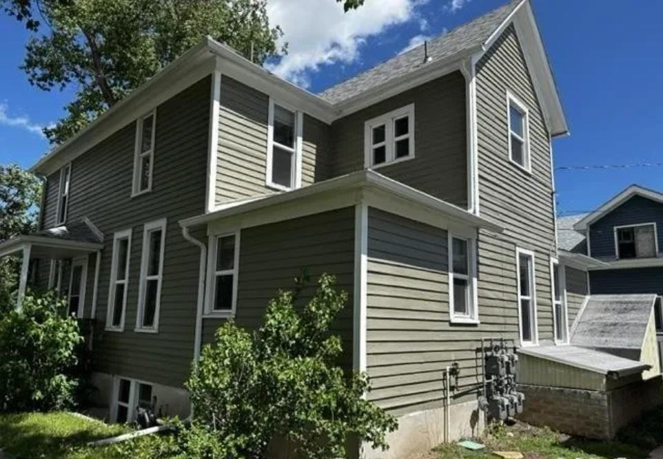 2120 Russell Avenue - Photo 4 of 10