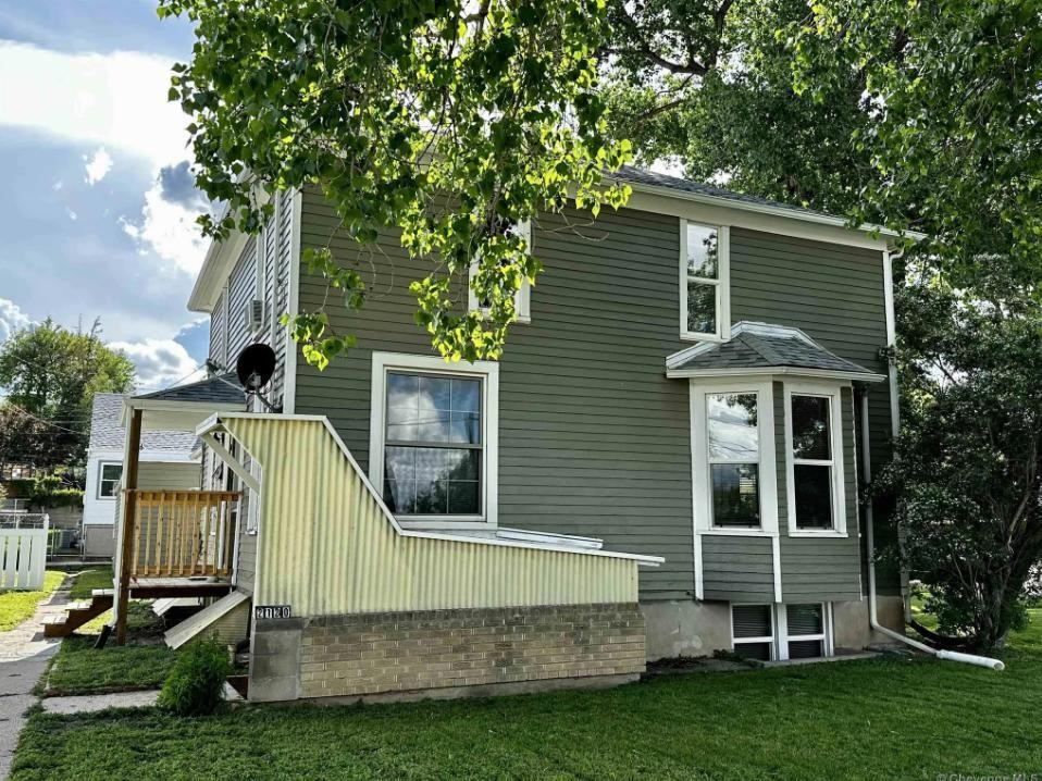 2120 Russell Avenue - Photo 7 of 10