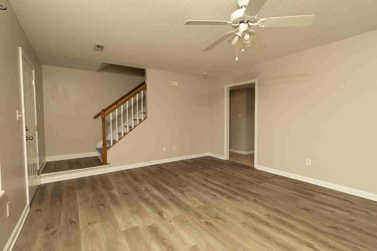 836 Duchess Way #1 - Photo 4 of 22