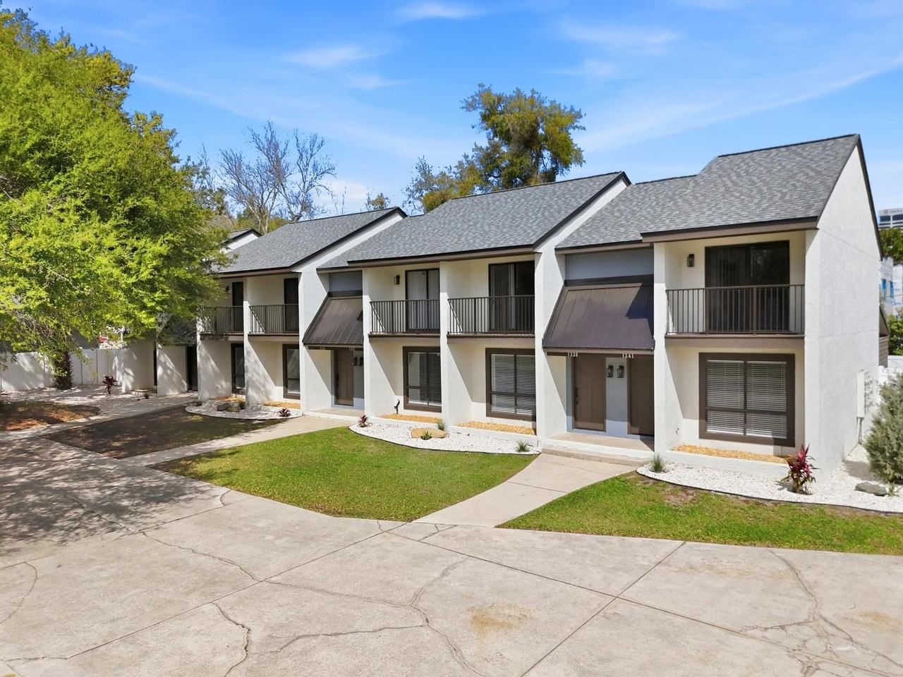 Cedar Townhouses - Photo 7 of 10