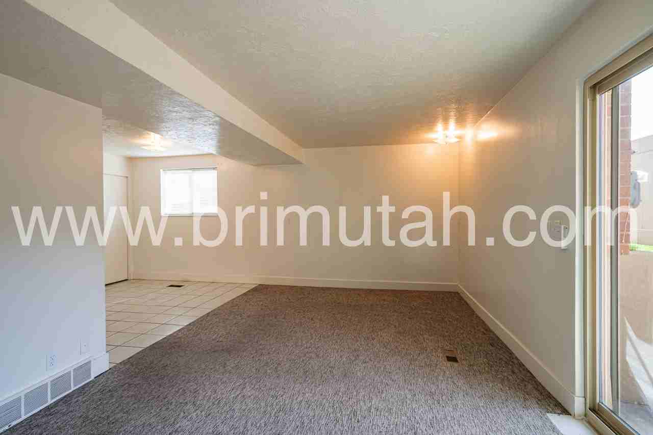 4809 S 1740 E #7 - Photo 6 of 20