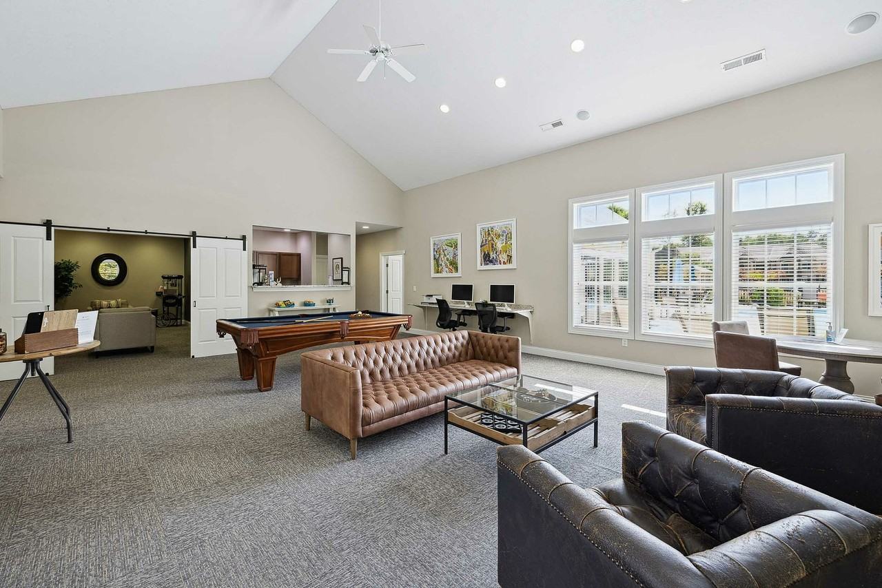 The Woods at Perry Lane - Photo 7 of 41