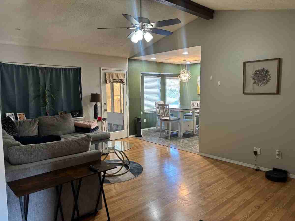 3114 S Maple Pl #1 - Photo 4 of 12