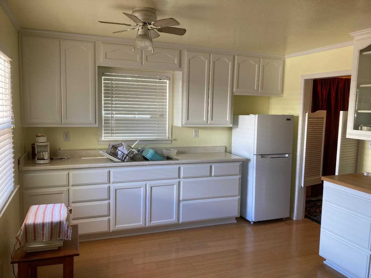 151 Mill St - Photo 7 of 11