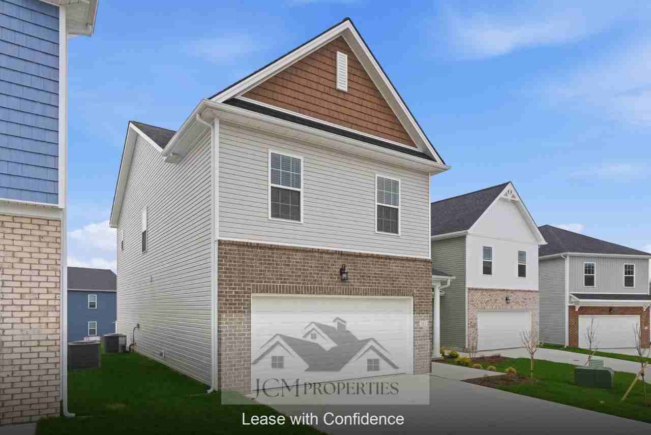 105 Lambert Fld - Photo 3 of 20