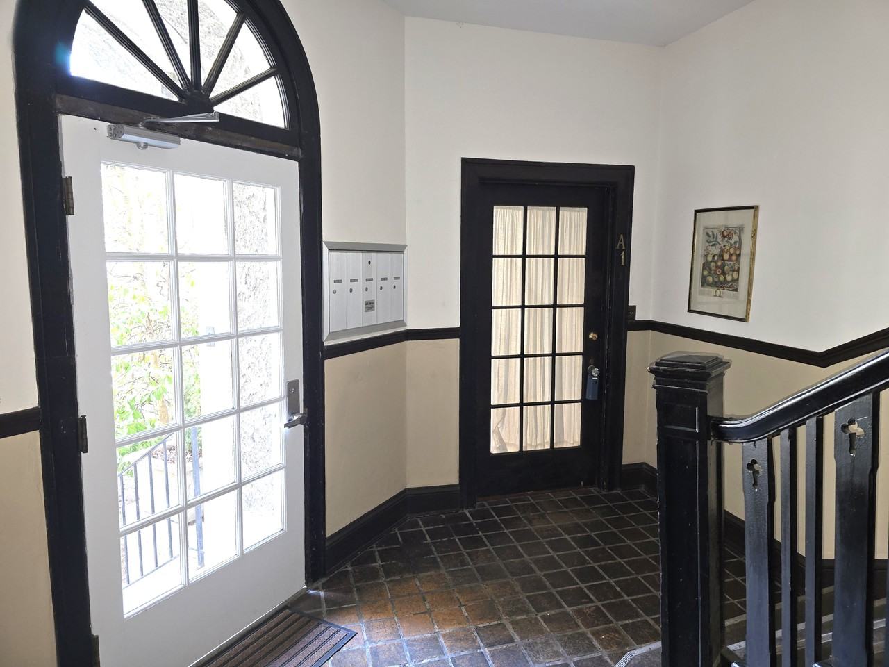 800 Graydon Avenue - 1Unit A1 #1 - Photo 3 of 37