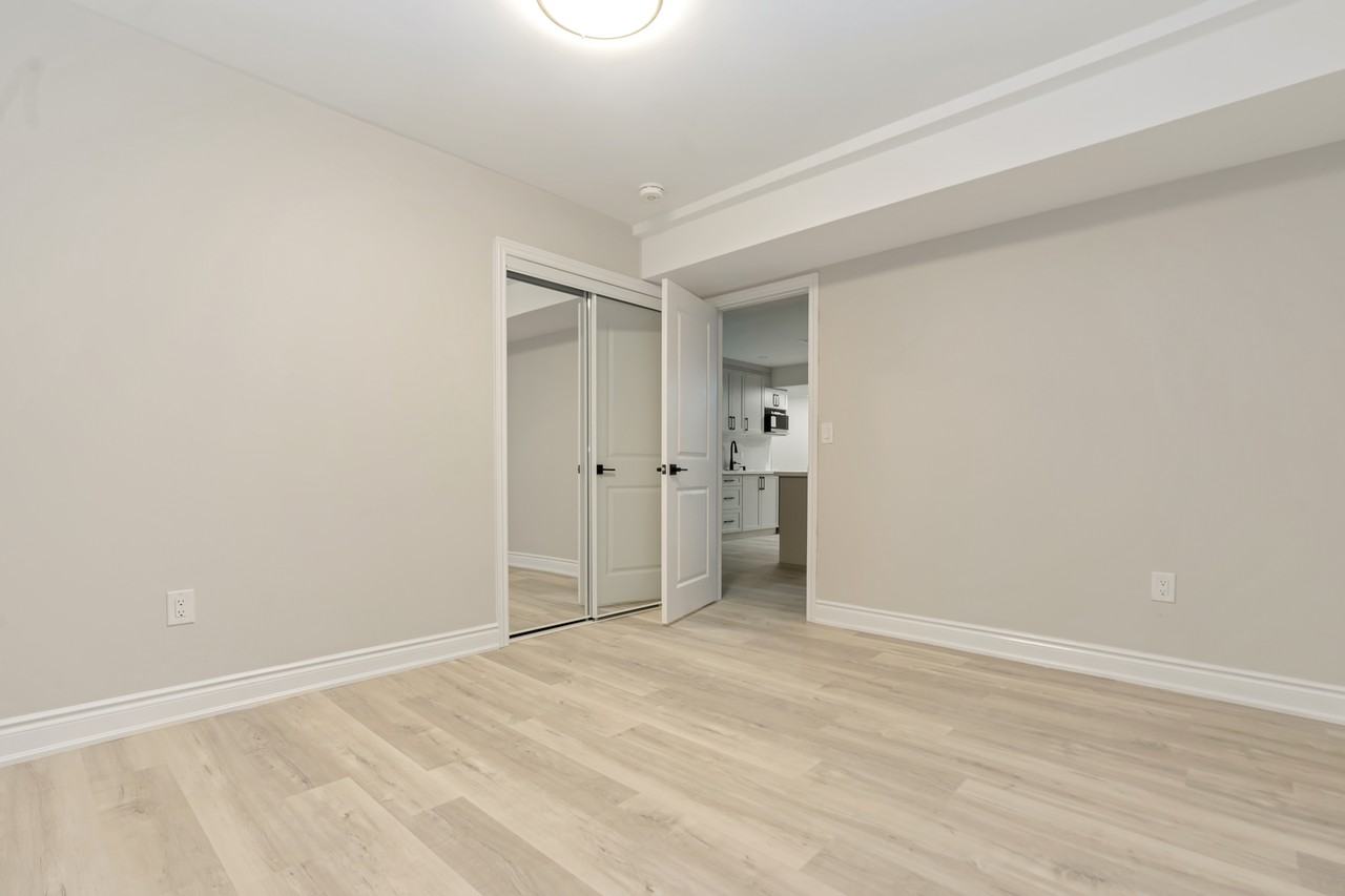 60 Bellisle Rd, Penetanguishene, ON L9M 0A3, Canada - Photo 6 of 17