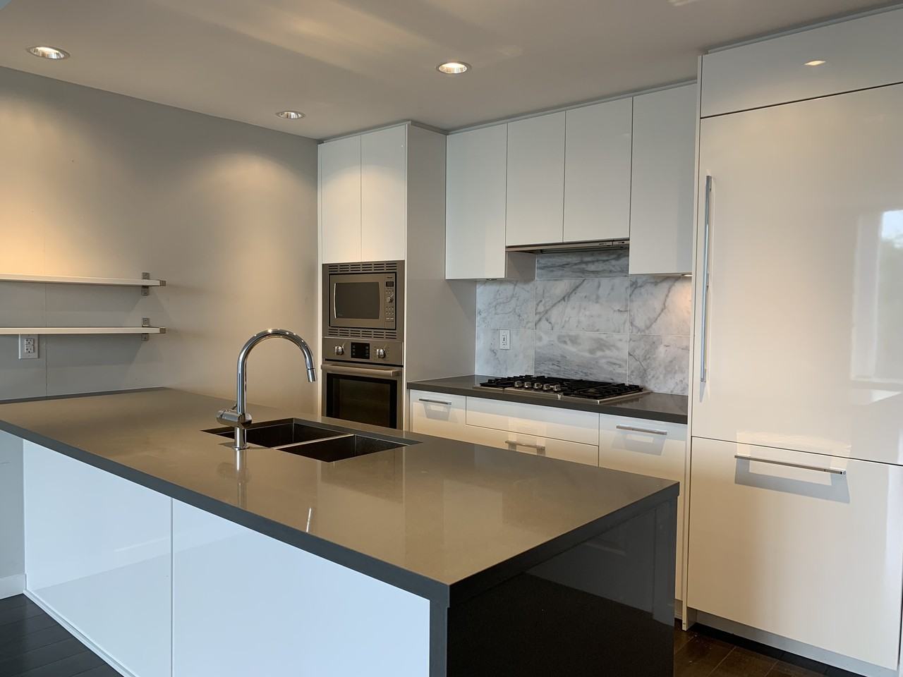 5628 Birney Ave - Photo 2 of 22