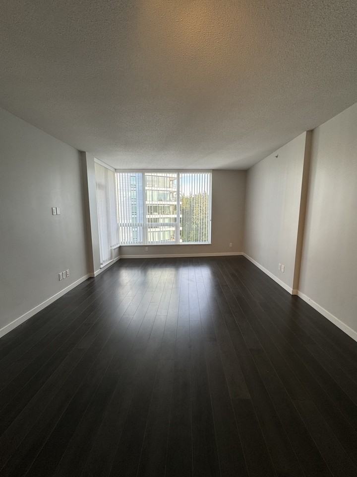 5628 Birney Ave - Photo 6 of 22