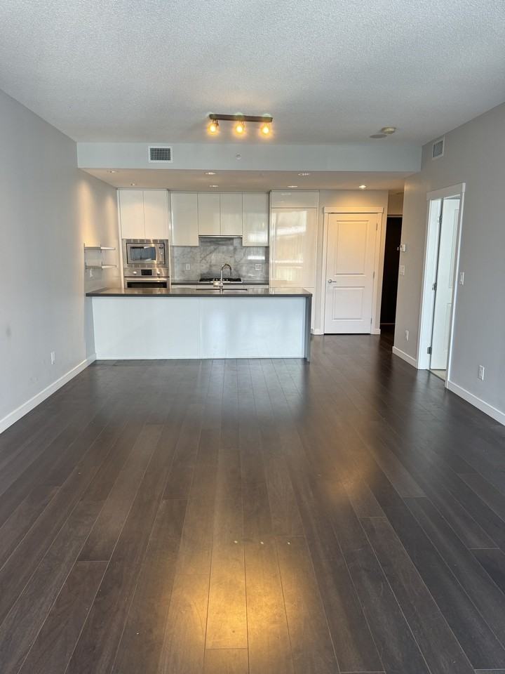 5628 Birney Ave - Photo 7 of 22