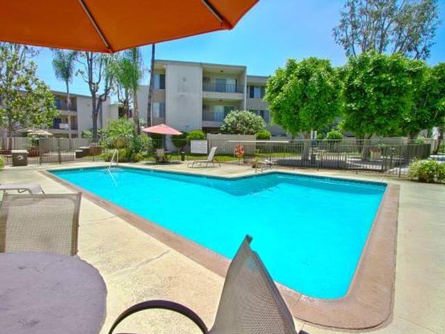 10000 Imperial Hwy - Photo 4 of 29