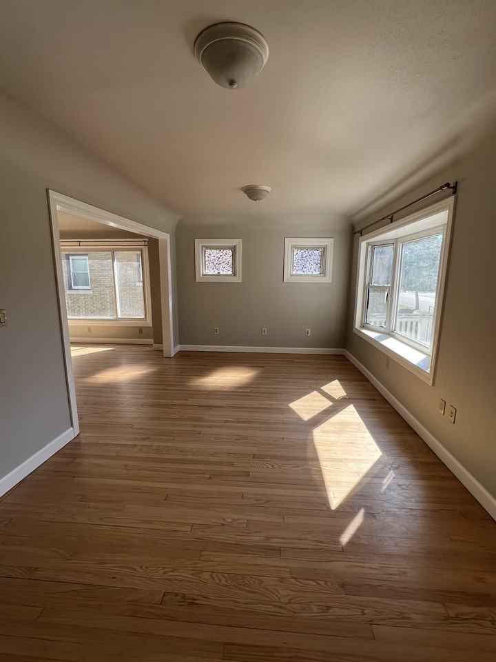 2818 N 55th St Lowr - Photo 2 of 21