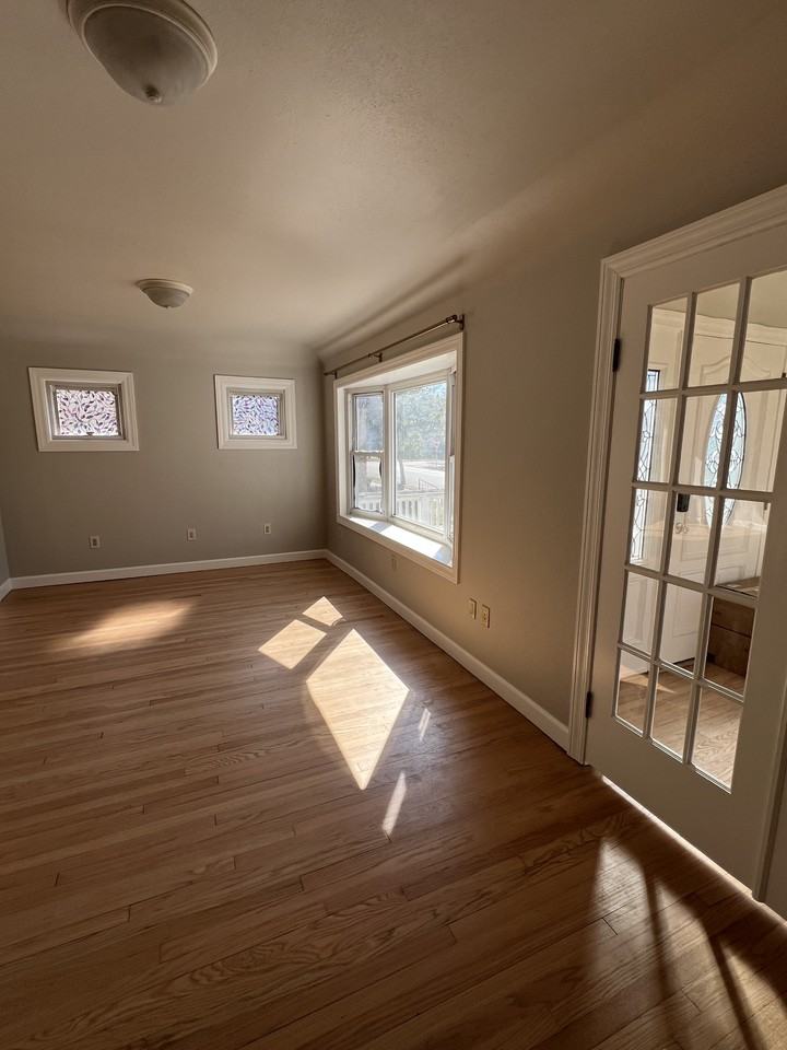 2818 N 55th St Lowr - Photo 3 of 21