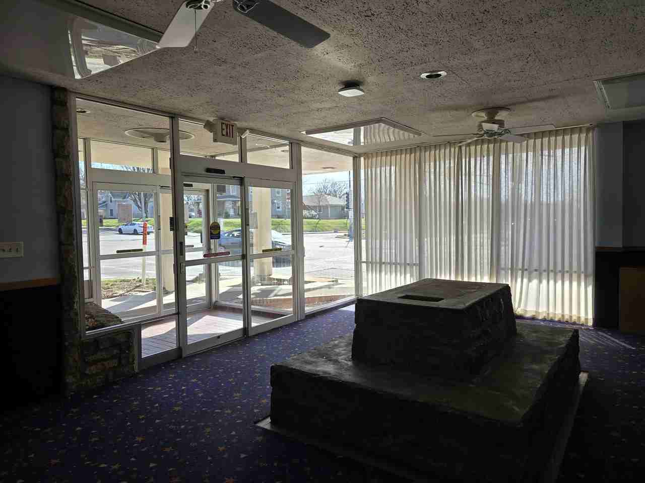 11200 E Winner Rd #1 - Photo 2 of 21